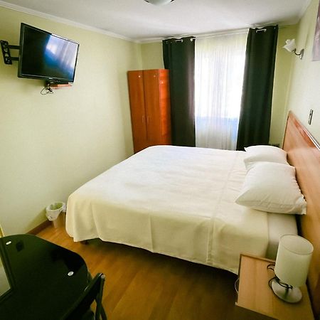 Hostal Sol Del Pacifico 이키케 외부 사진